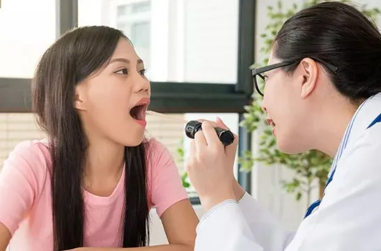 Apa Saja Metode Pengobatan Alternatif dalam Penanganan Kanker Lidah?
