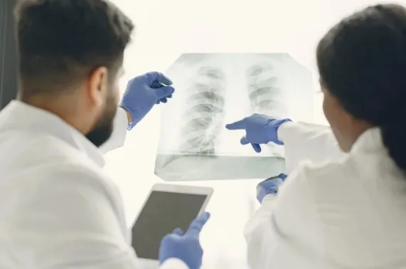 Apa Saja yang Perlu Diperiksa Untuk Deteksi Dini TBC dan Kanker?