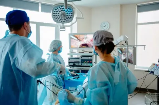 Apakah GERD Butuh Operasi? Ini Penjelasan Dokter