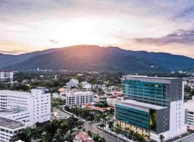 Mengapa Banyak Pasien Indonesia Memilih Adventist Hospital Penang untuk Pengobatan?