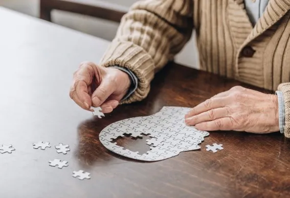 Parkinson, Gejala Awal dan Cara Penanganannya