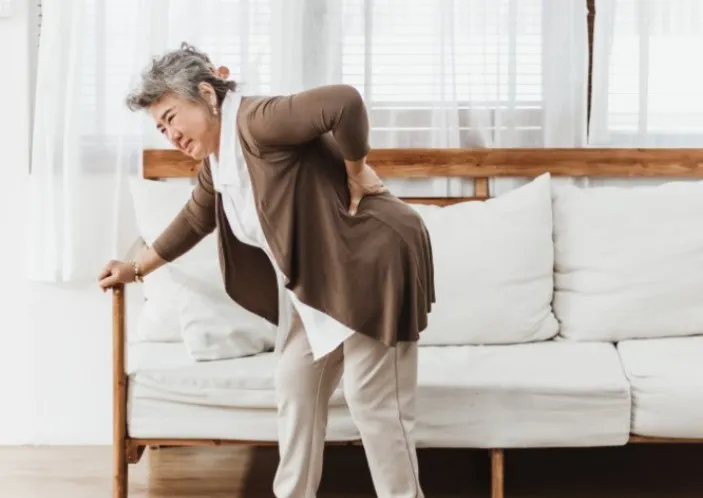 Penyebab Tulang Rapuh dan Cara Mencegah Osteoporosis