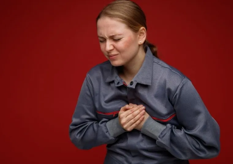 Perbedaan Angina dan Serangan Jantung yang Harus Anda Ketahui